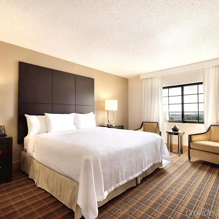 Embassy Suites Greenville Golf Resort & Conference Center Екстериор снимка